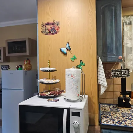 Country View Apartament *